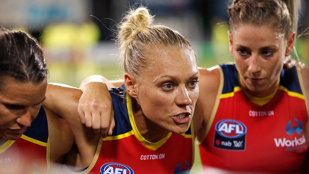 EPW04AdFr19MW1441AFL.jpg AFLW superstar Erin Phillips - AFL,AFLW,Erin Phillips,Adelaide Crows